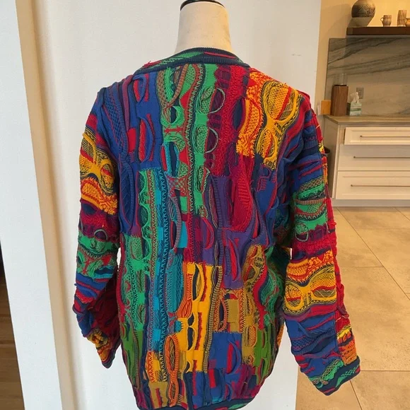 COOGI RAINBOW SWEATER - Picture 7 of 10